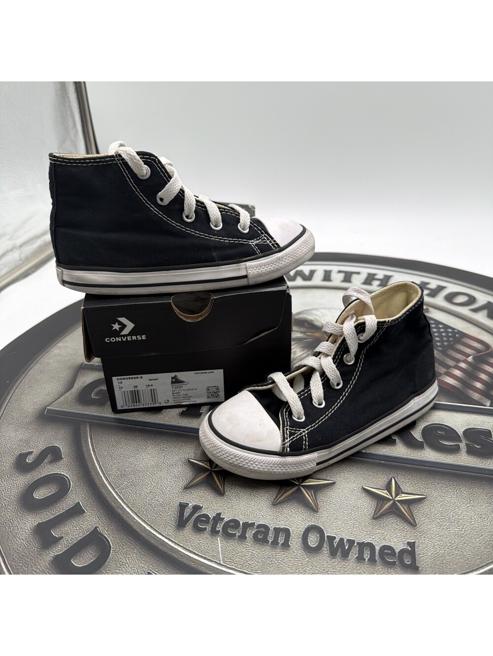 Converse Shoes Youth 10 Chuck Taylor All-Star Sneakers Black Hi Top 3J231